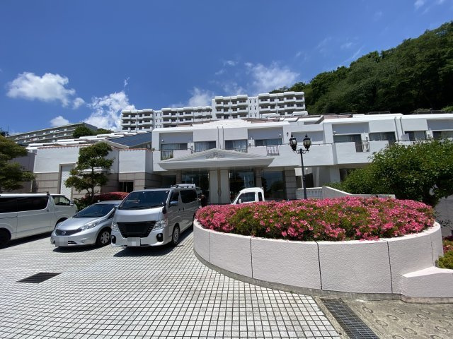 サンヴェール熱海伊豆山の外観|マンション外観「白亜」のリゾートマンション