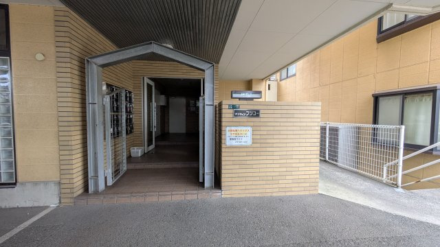【エントランス】