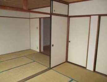 【寝室】