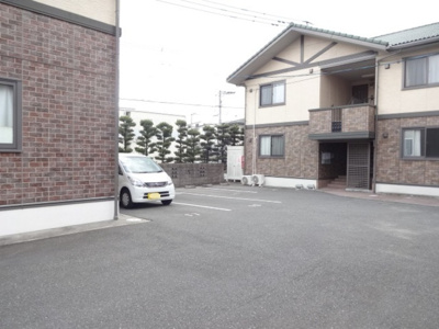 【駐車場】 | グリーンヒル ミチホ B棟 | 駐車場