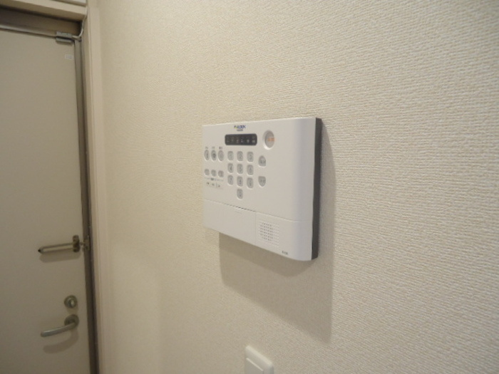 春日井市如意申町４丁目のアパートのセキュリティ