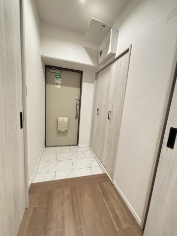 【玄関】