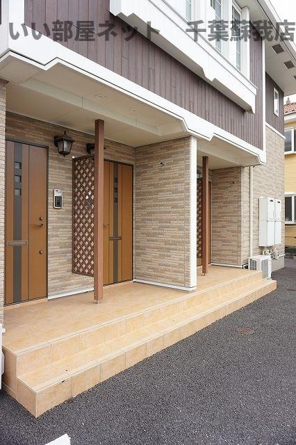 シエロのエントランス|落ち着いたエントランスです