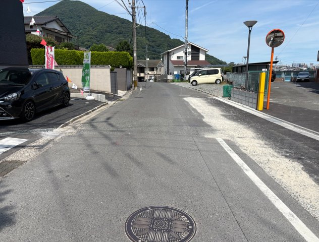 CRADLE GARDEN小倉南区若園第7の前面道路含む現地写真