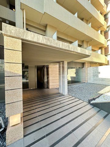 ヴェルステージ川崎のエントランス