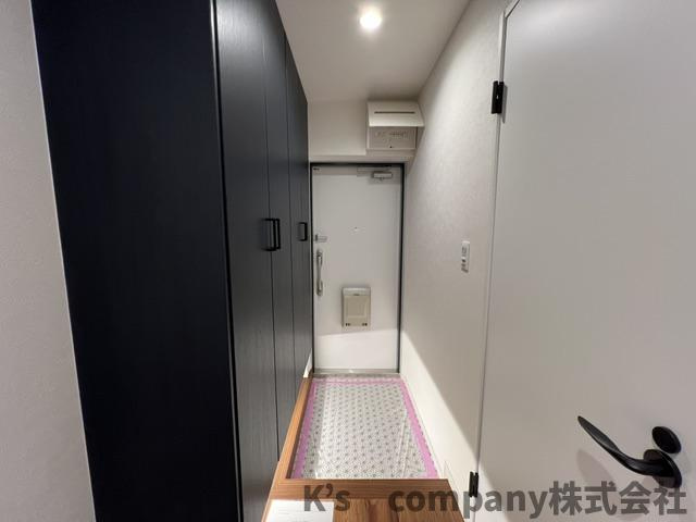 藤沢市辻堂西海岸1丁目　藤沢ニューライフ7号棟の玄関|収納が付いてる玄関スペース☆