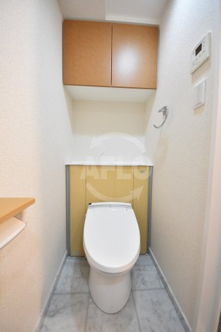 リーガルあみだ池新町　堀江小学校区のトイレ|リーガルあみだ池新町　ウォシュレット付