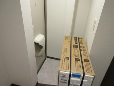 アールグランツ蘆山寺千本の玄関