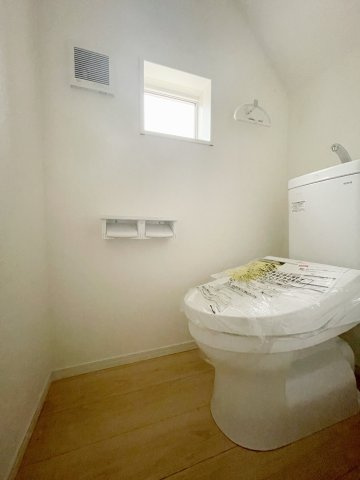 新築戸建・新築建売　那須塩原市春日町第2　埼玉小・厚崎中のトイレ