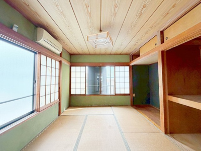 【和室】 | ◆戸塚区汲沢３丁目　中古戸建◆ | ◆柔らかい陽光が差し込む明るいお部屋を演出する設計。彩光の取れる窓が気持ちの良いお部屋を創り上げます。