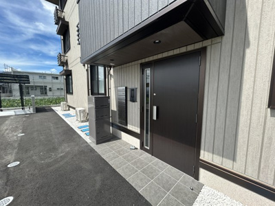 【エントランス】 | フィオーレガーデン北田宮　A