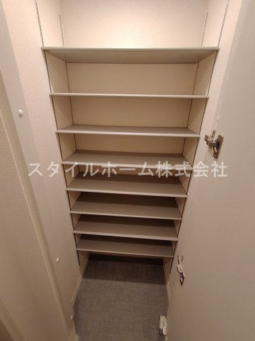 【収納】 | Ｎｏｉｒ　Ｂｌａｎｃ | 別部屋写真です。