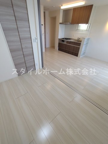 【寝室】 | Ｎｏｉｒ　Ｂｌａｎｃ | 別部屋写真です。