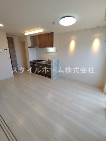 【内装】 | Ｎｏｉｒ　Ｂｌａｎｃ | 別部屋写真です。