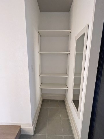 新築戸建・新築建売　須賀川市和田弥六内　須賀川第三小学校・須賀川第三中学校の収納|土間収納は靴以外にもカー用品やアウトドア用品などの保管にも便利です！