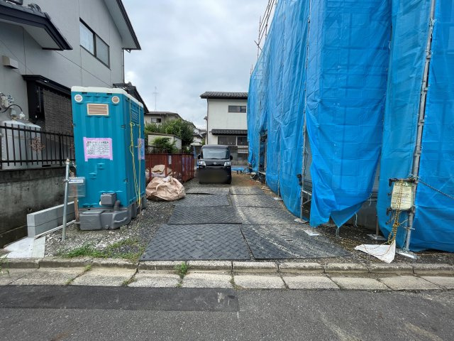 新築戸建・新築建売　須賀川市和田弥六内　須賀川第三小学校・須賀川第三中学校の駐車場