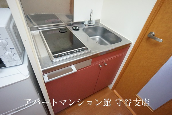 レオパレス薬師台のキッチン