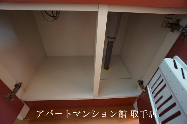 レオパレスグレイスの収納