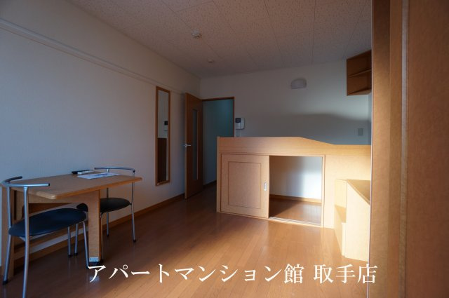 レオパレスグレイスの居間・リビング