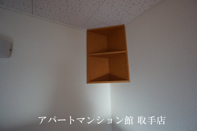 レオパレスグレイスの収納