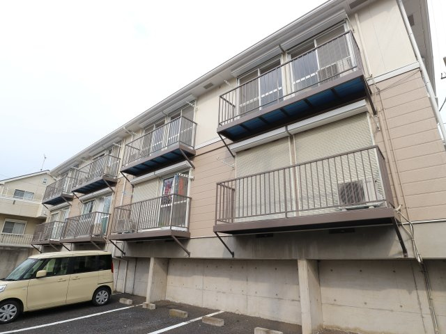 エステート渡辺の外観