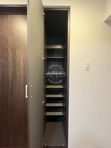 プレジオ難波の収納|プレジオ難波　シューズボックス