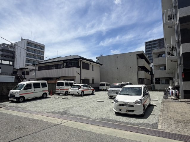 【駐車場】 | シャンロック石井 | 駐車場