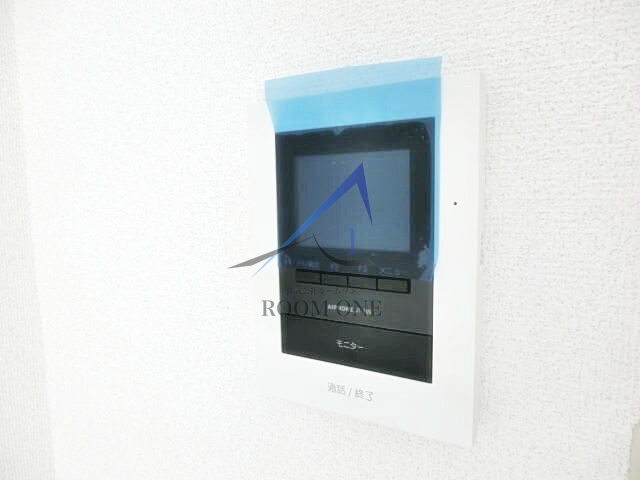 センチュリーハイム池袋のセキュリティ|モニター付きインターホンです。