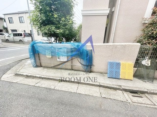 カーサ・ウエストのその他共用部分|敷地内ゴミ置き場です。