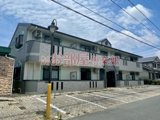 8LEAVESの外観|外観です