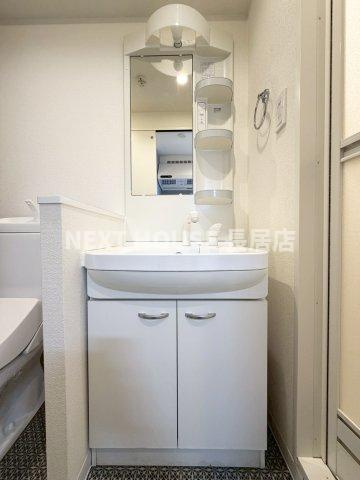 グランパシフィック聖天坂の洗面所