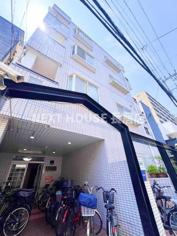 サンコーハイツのエントランス
