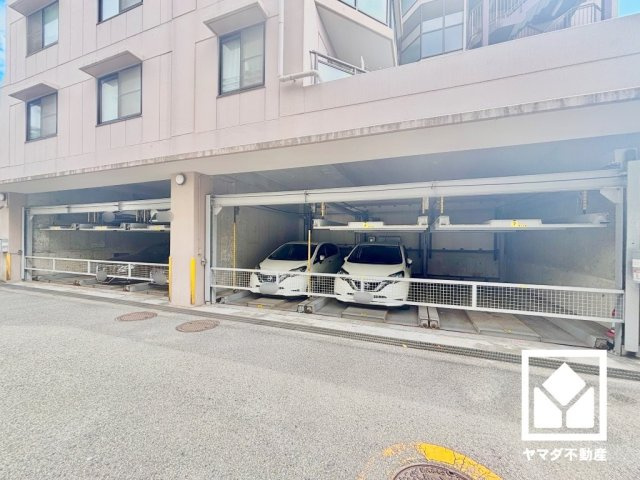 パークサイド香櫨園の駐車場
