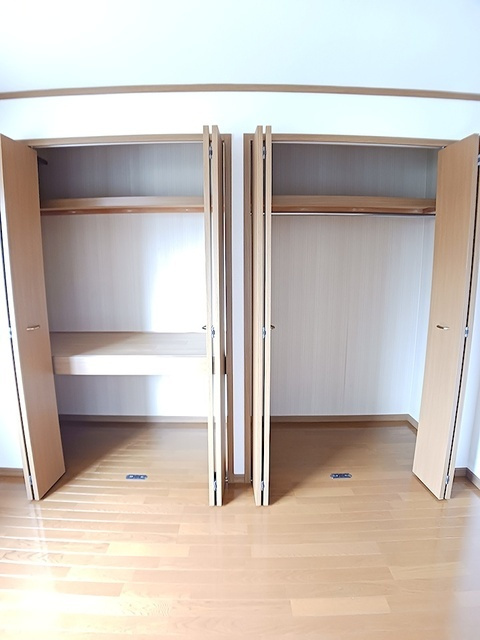 ソレアードＡの収納