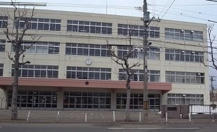 ジュネス元町の周辺|明園中学校まで700m