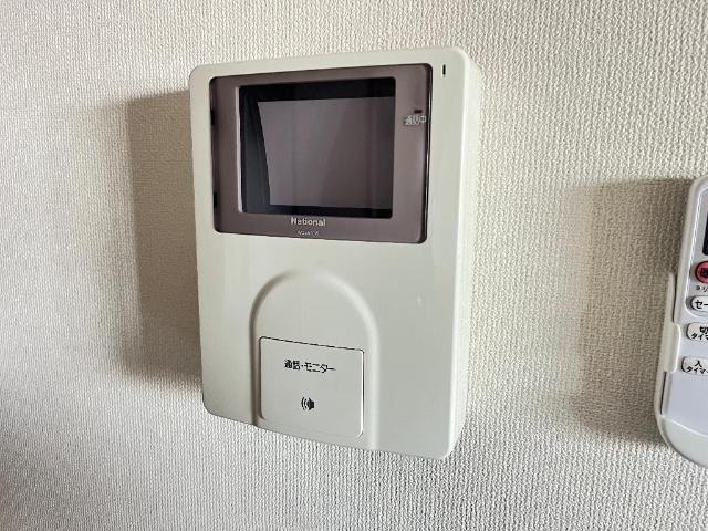 ファミリーコンフォートの内装|カメラ付インターホン