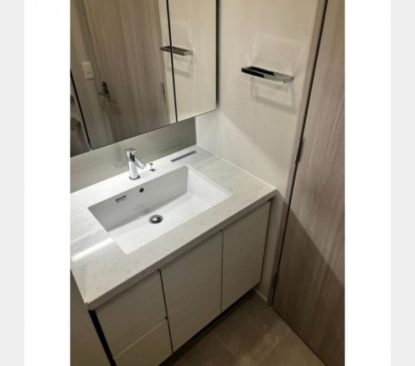 【洗面所】