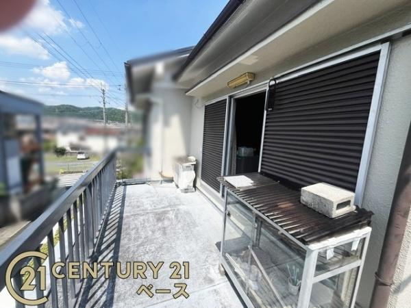 生駒郡三郷町三室1丁目　中古戸建のバルコニー|■現地撮影写真■開放感あふれるバルコニー！