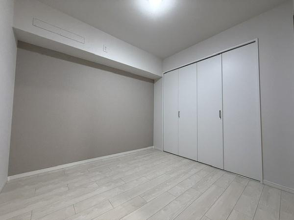 【洋室】 | シャトーサンパークスクエア