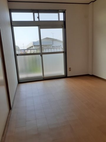 レピュートおんつかの内装