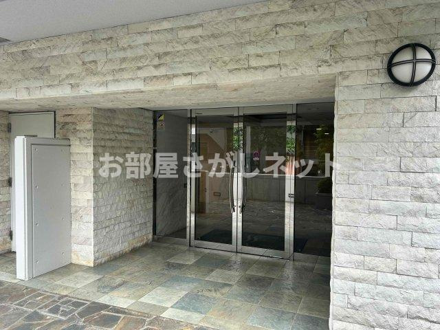 ステージファースト代々木公園【おとり物件なし】#学生・社会人にオススメ！初期費用分割払いOK！のエントランス