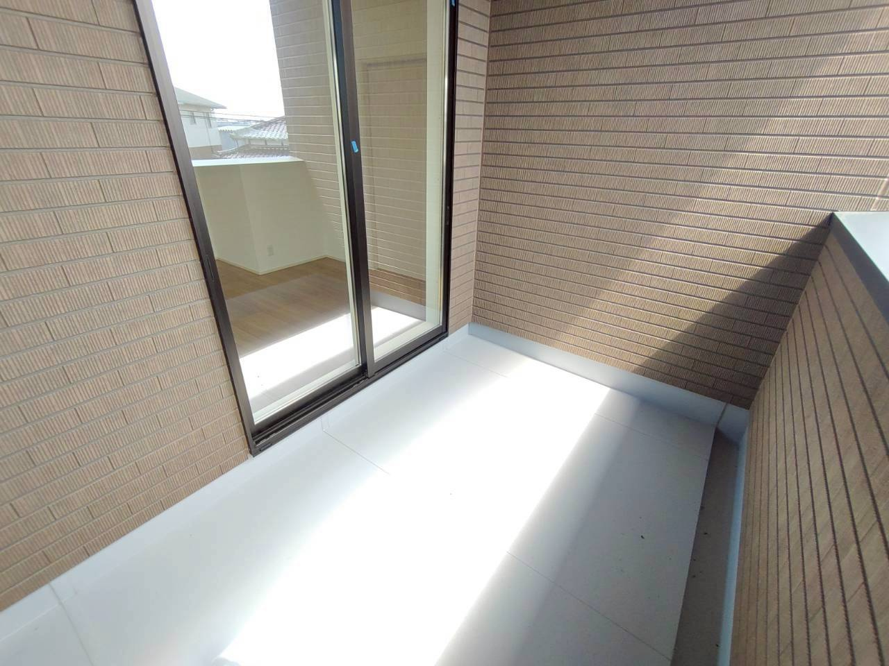 柳川市吉原の新築一戸建のバルコニー