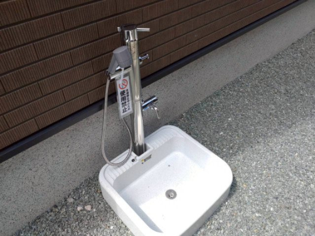 柳川市吉原の新築一戸建のその他|シャワー付き外水栓