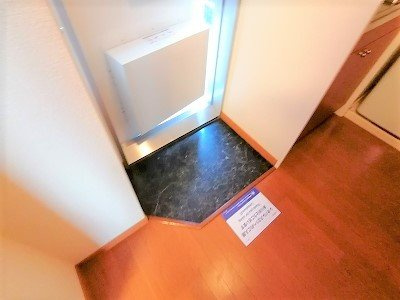 【玄関】 | レオパレス逆瀬川