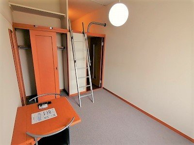 【寝室】 | レオパレスグランプレジールⅢ