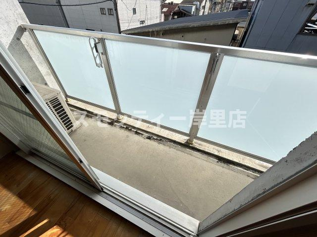 フェリオ南津守のバルコニー