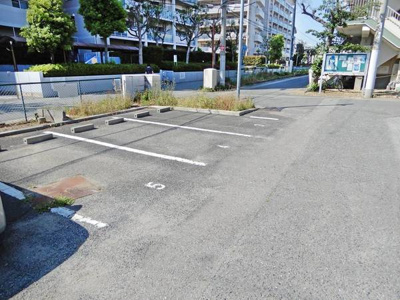 【駐車場】 | ビレッジハウス鴻池3号棟