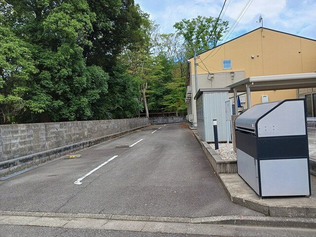ティアモの駐車場