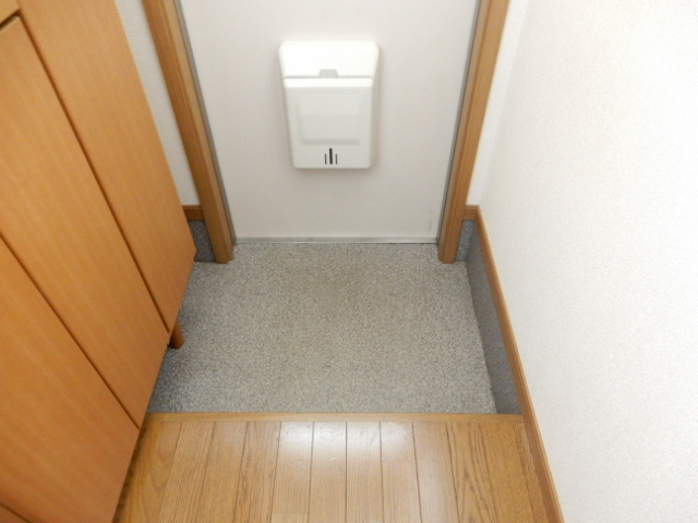 ガーデンハイツ大久保Ⅱの玄関
