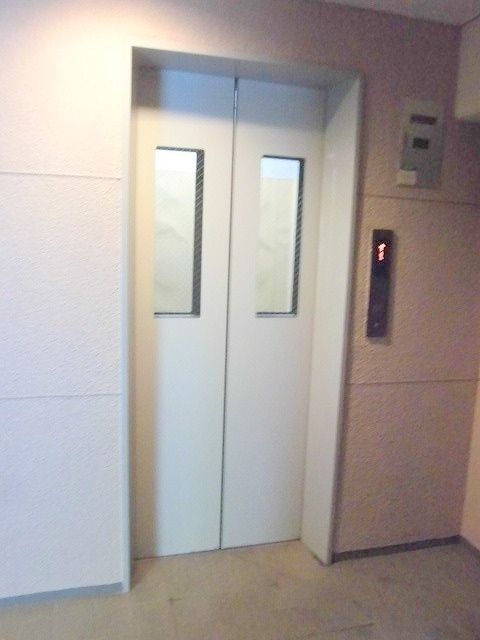 コンフォート富岡のその他共用部分|★エレベーター★
